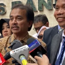 Proses Hukum Roy Suryo Cs Berjalan, Polri Tegaskan Penanganan Dilakukan Profesional dan Transparan
